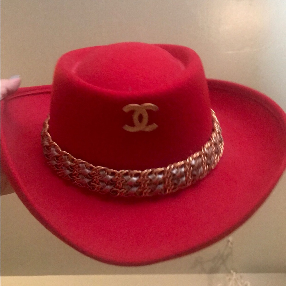 Red wool Hat